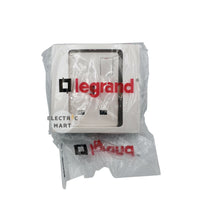 legrand Mallia 2 811 11 1P 13A 250V single switched socket outlet, 1 gang; British Standard [WHITE]