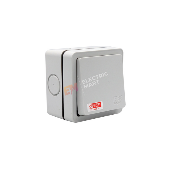 hager Sollysta WXPPS12 IP66 10AX 1 Gang 2 Way Switch, weatherproof, dust-proof, water-proof, 180 degree lid opening, EAN 3250617260039